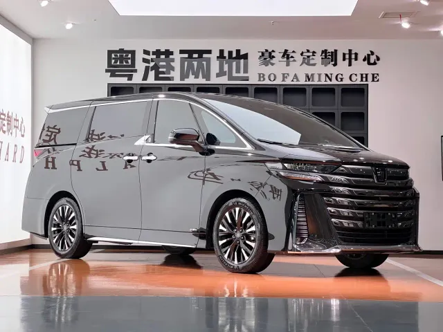 Toyota Vellfire — Фото автомобиля 3
