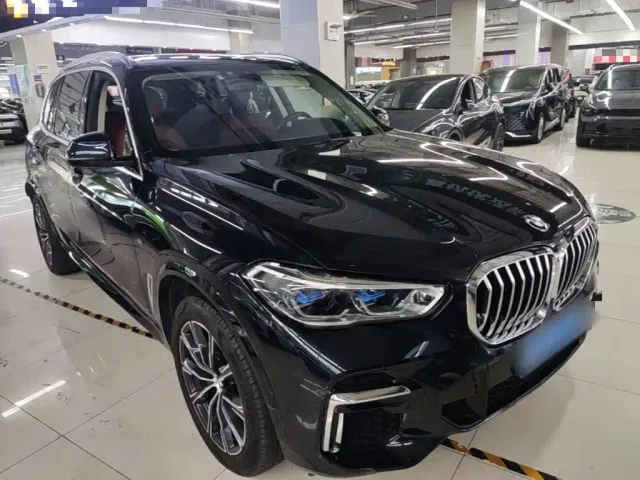 BMW X5 — Фото автомобиля 3