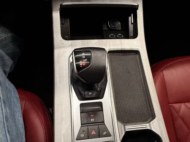Jetour X70 Plus — Фото автомобиля 13
