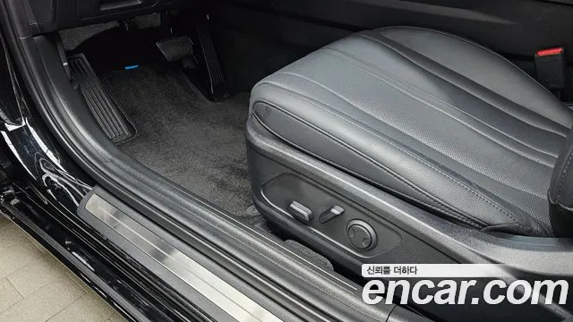 Kia K8 (New) Hybrid — Фото автомобиля 23