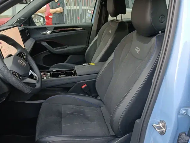 Volkswagen Tiguan L — Фото автомобиля 16