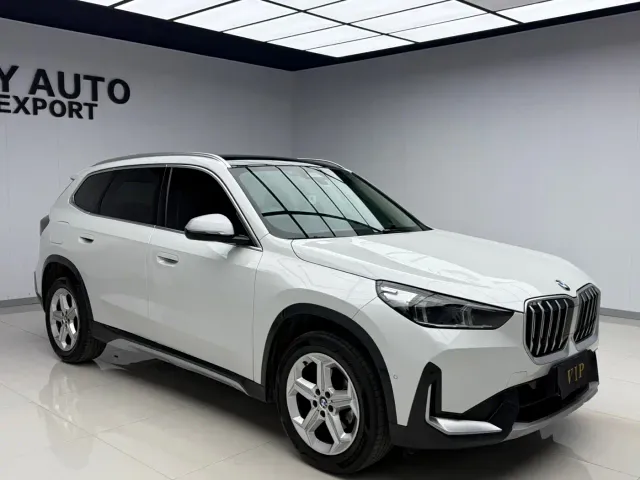 BMW X1 — Фото автомобиля 3