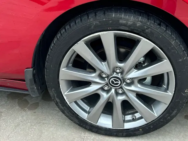 Mazda Axela — Фото автомобиля 18