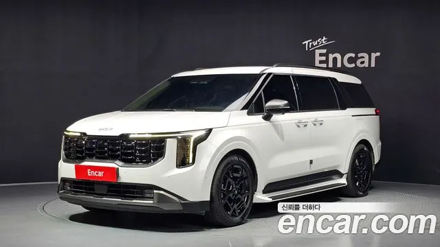 Фотография автомобиля — Kia Carnival Generation 4