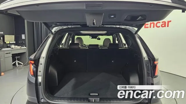 Hyundai Tucson Tucson (NX4) Бензин 1.6 турбо 2WD — Фото автомобиля 20