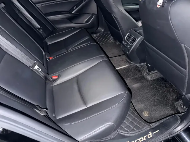 Honda Accord — Фото автомобиля 21
