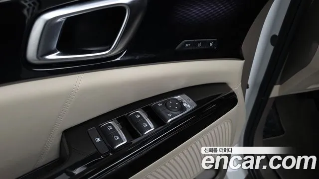 Kia Canival Carnival 4 поколение Дизель 7 мест Hi-Limousine — Фото автомобиля 24