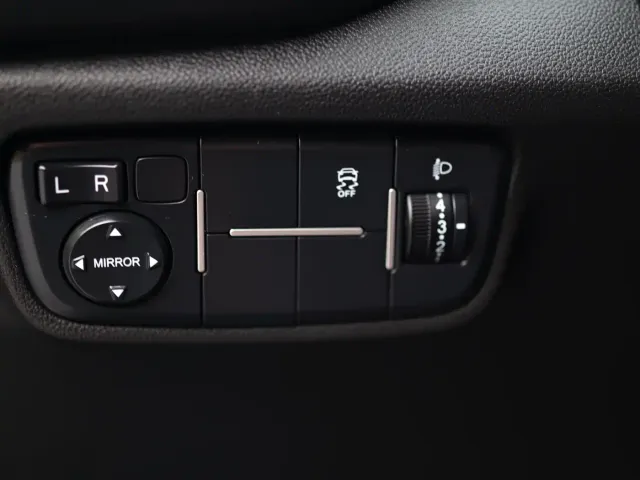 Changan Eado — Фото автомобиля 15