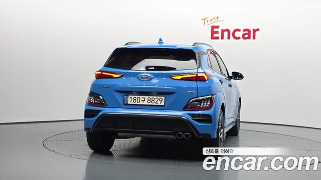 Hyundai Kona Новый Kona Бензин 1.6 Turbo 4WD — Фото автомобиля 4