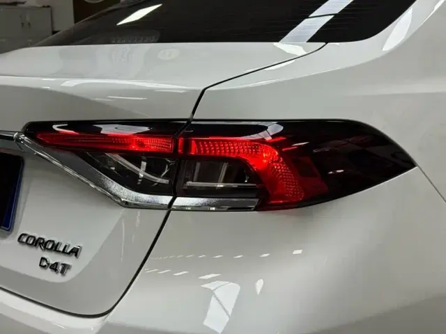 Toyota Corolla — Фото автомобиля 20
