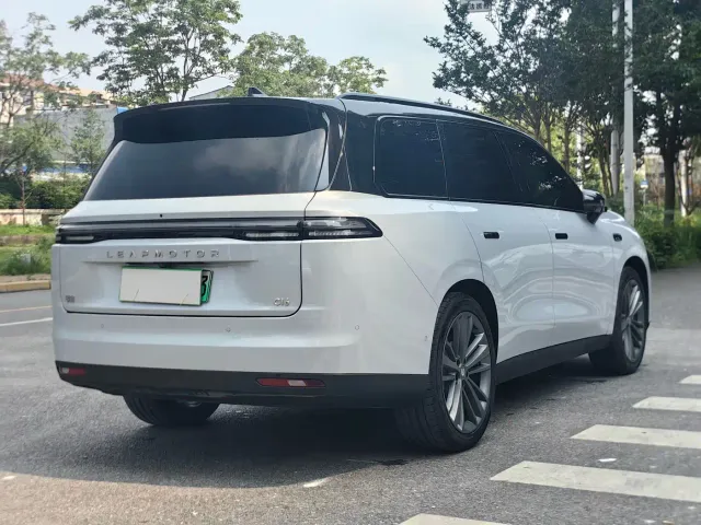 Leapmotor Leapmotor C16 2026 Pure Electric 630 LiDAR Premium Edition 5-seater — Фото автомобиля 14