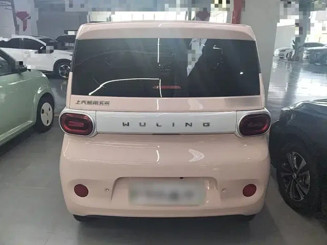 Wuling Hongguang Mini EV — Фото автомобиля 3