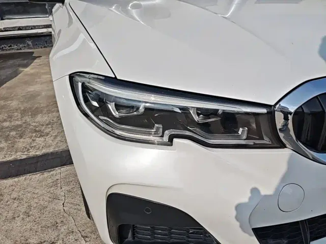 BMW 3 Series — Фото автомобиля 10