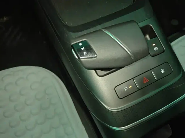 Changan Qiyuan A05 — Фото автомобиля 13