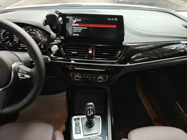 BMW 1 Series — Фото автомобиля 12