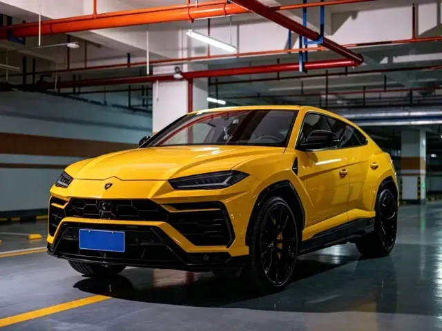 Фотография автомобиля — Lamborghini Urus