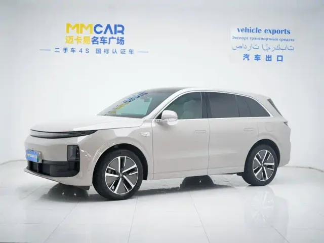 Li Auto L6 — Фото автомобиля 3