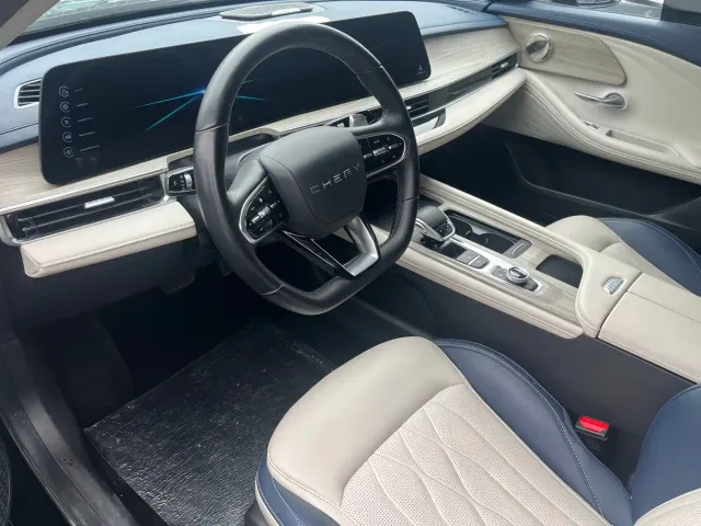 Chery Arrizo 8 — Фото автомобиля 16