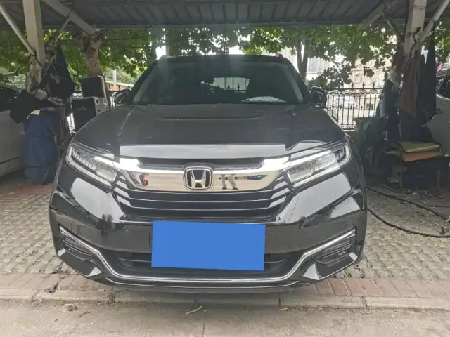 Honda Avancier — Фото автомобиля 2