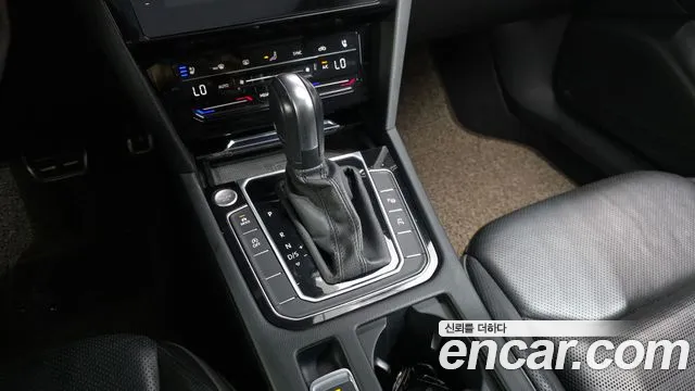 Volkswagen Arteon Arteon 2.0 TDI Prestige — Фото автомобиля 9