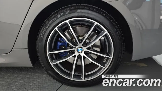 BMW 5 Series G30 — Фото автомобиля 6