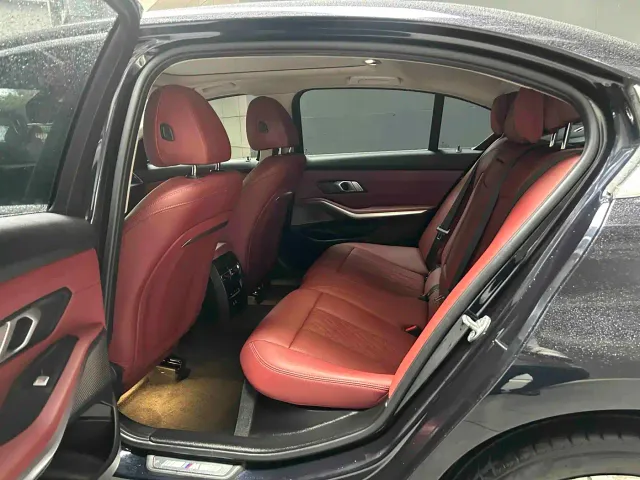 BMW 3 Series — Фото автомобиля 11