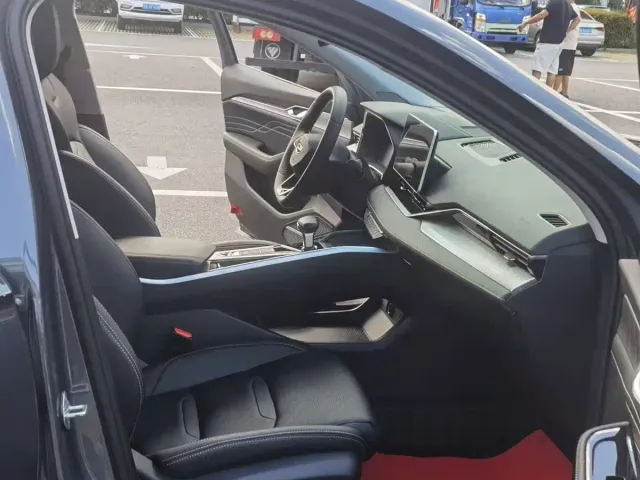 Geely Xingrui — Фото автомобиля 5