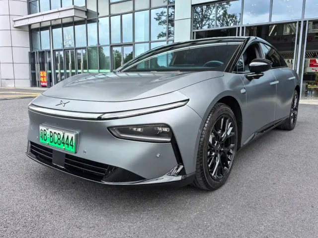 Xpeng P7+ — Фото автомобиля 3