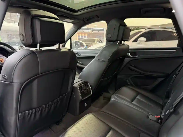 Porsche Macan — Фото автомобиля 5