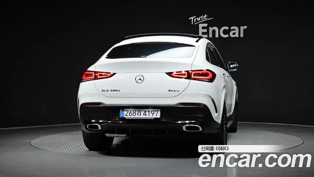 Фотография автомобиля — Mercedes-Benz GLE-Class