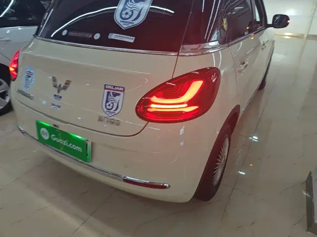 Wuling Bingo — Фото автомобиля 7