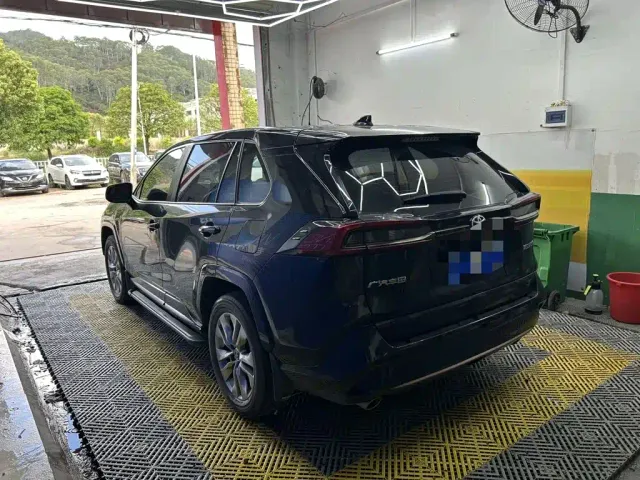 Toyota Wildlander — Фото автомобиля 4