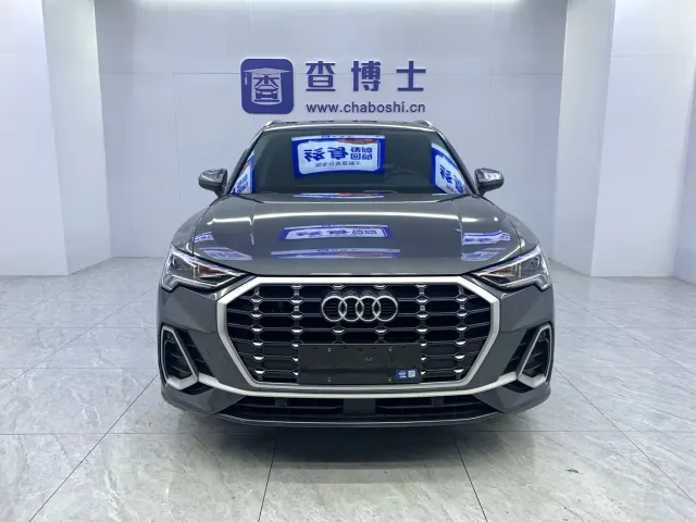 Audi Q3 — Фото автомобиля 2