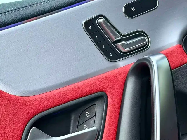 Mercedes-Benz A-Class AMG — Фото автомобиля 12