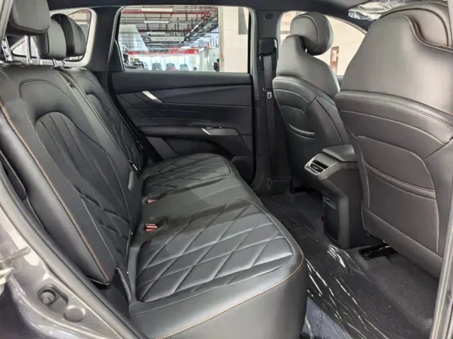 Changan CS75 Plus — Фото автомобиля 4