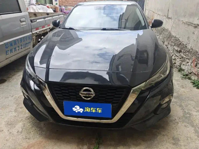 Nissan Teana — Фото автомобиля 2