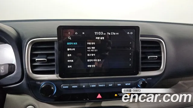 Hyundai Venue — Фото автомобиля 19