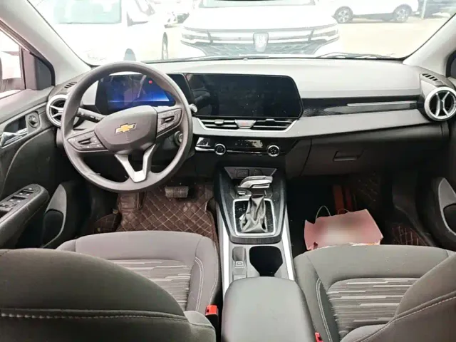 Chevrolet Monza — Фото автомобиля 9