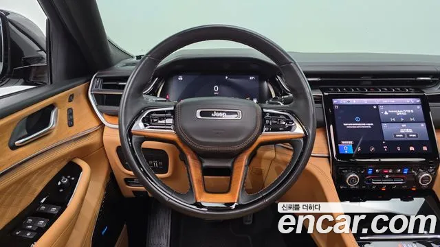 Jeep Cherokee WL — Фото автомобиля 14