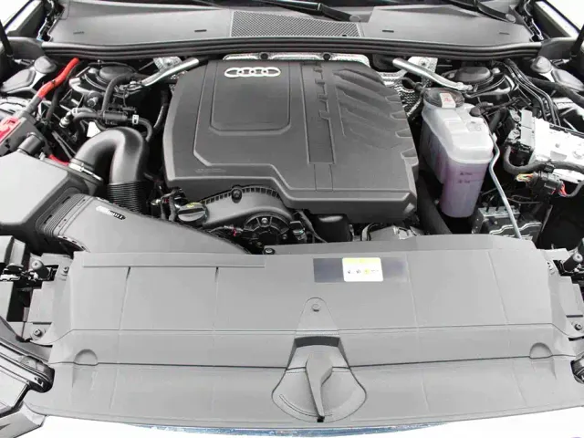 Audi A6L — Фото автомобиля 14