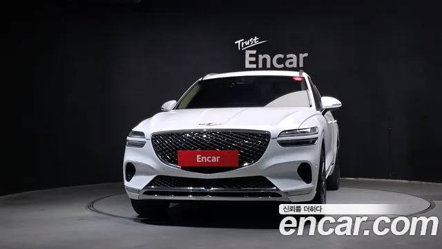 Genesis GV70 — Фото автомобиля 3