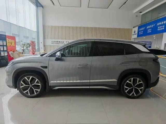 BYD Song L DM-i — Фото автомобиля 4