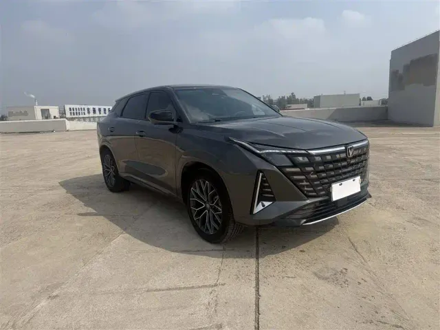 Changan UNI-Z — Фото автомобиля 3