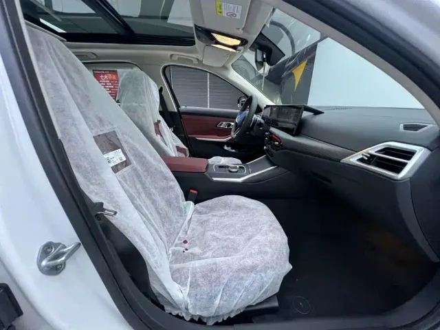 BMW 3 Series — Фото автомобиля 18