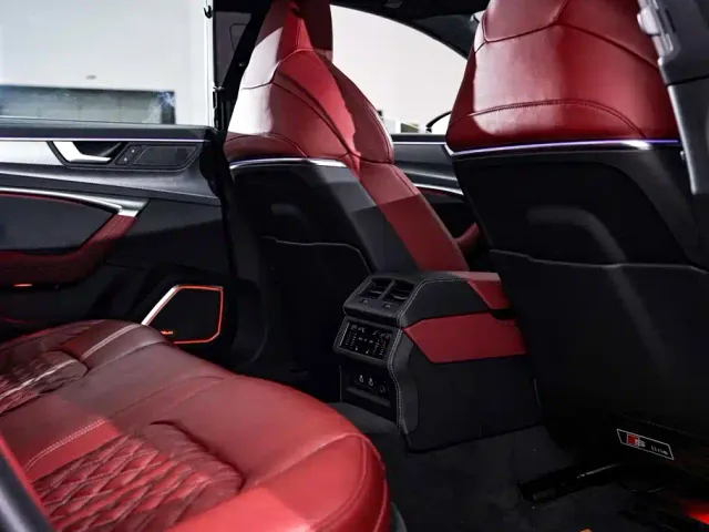 Audi A7L — Фото автомобиля 24