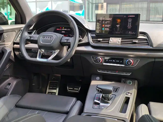 Audi Q5L — Фото автомобиля 23