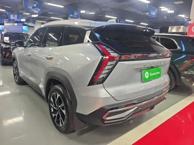 Geely Boyue L — Фото автомобиля 4