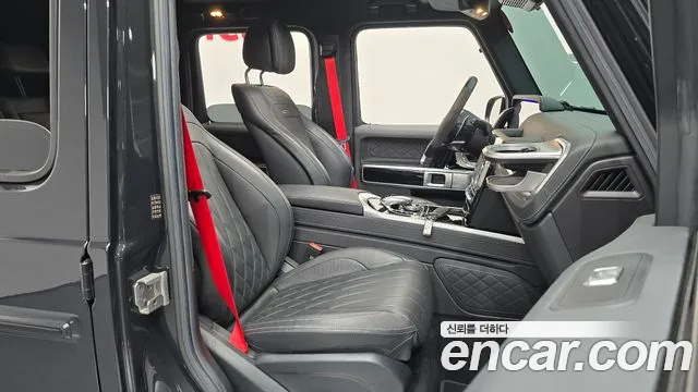 Mercedes-Benz G-Class — Фото автомобиля 11