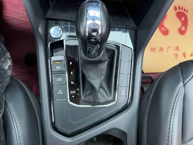 Volkswagen Tharu — Фото автомобиля 6