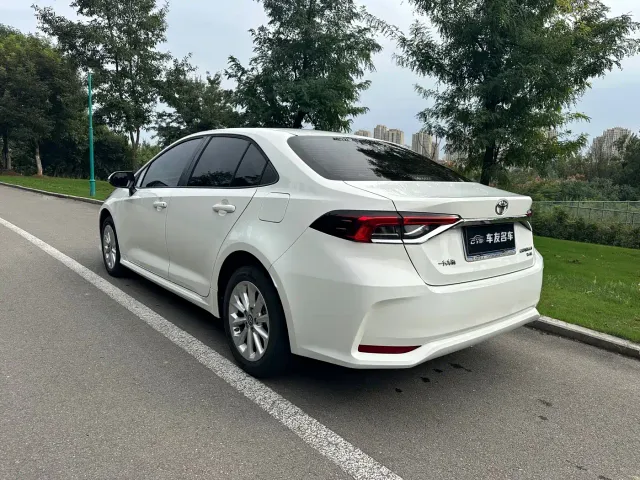 Toyota Corolla — Фото автомобиля 7